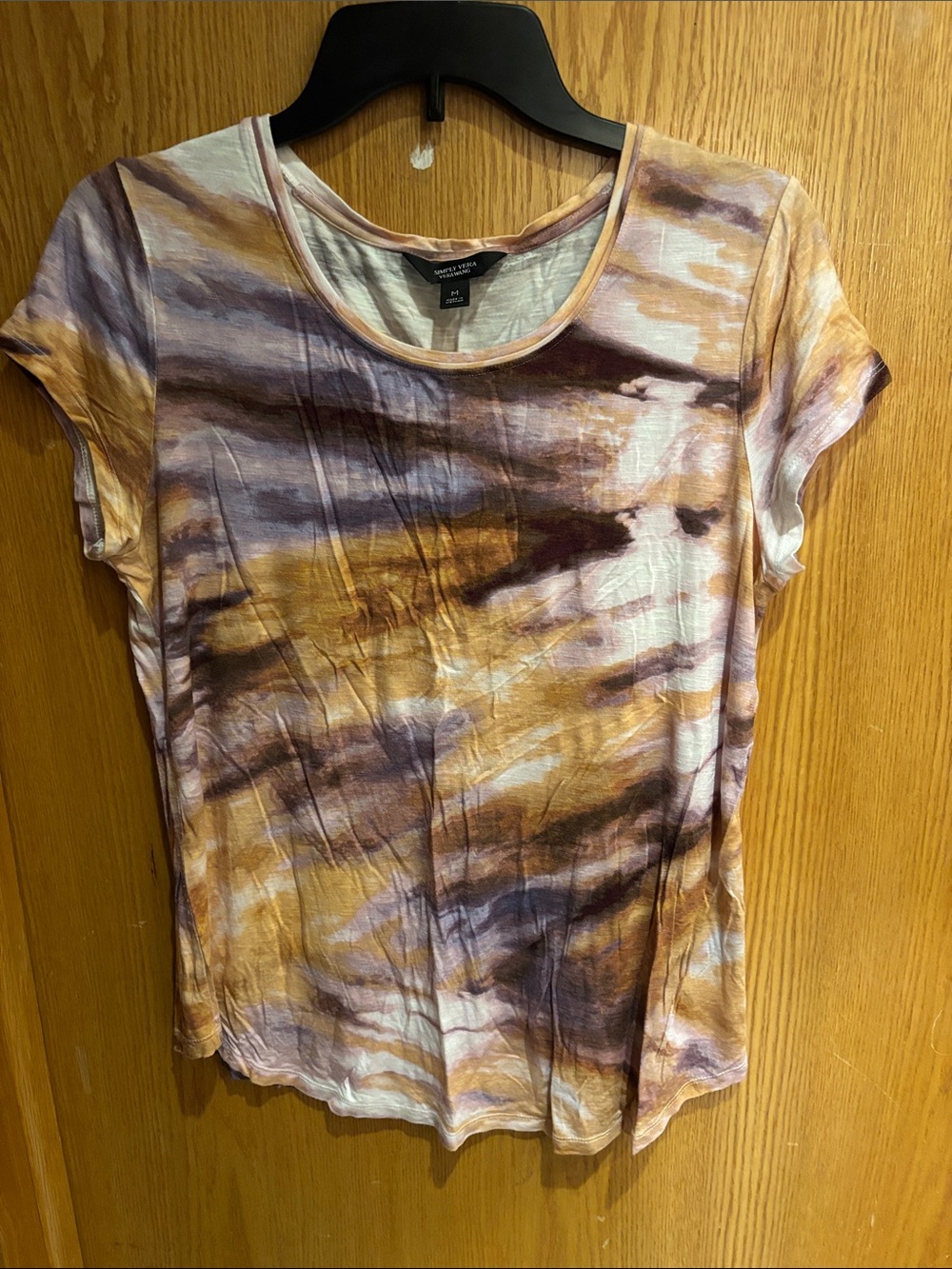 Simply Vera Verawang, short sleeve shirt
Tie dye brown/tan, medium